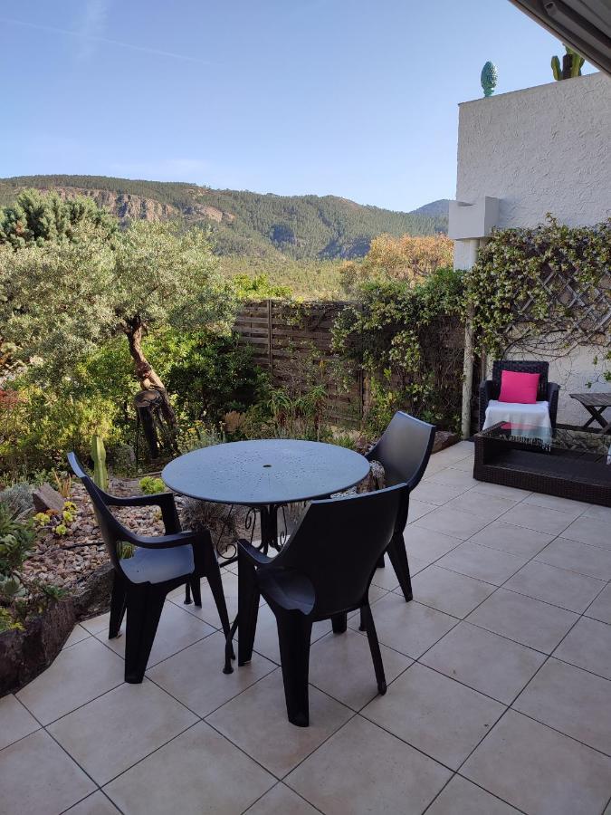 Le Jasmin Apartamento Mandelieu Exterior foto